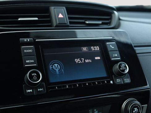 Used 2017 Honda CR-V LX image 29