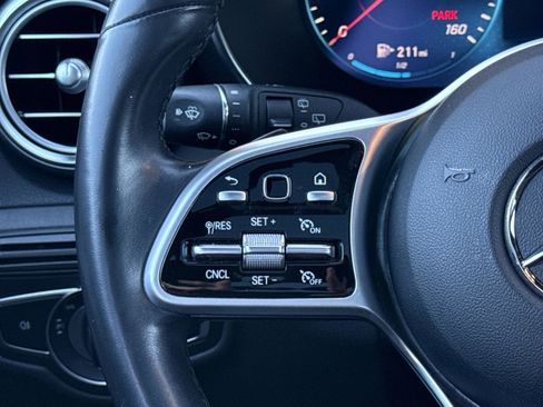 Used 2022 Mercedes-Benz GLC 300 GLC 300 image 38