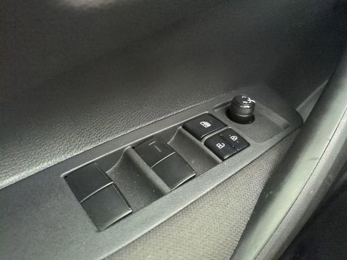 Used 2024 Toyota Corolla LE FWD image 29