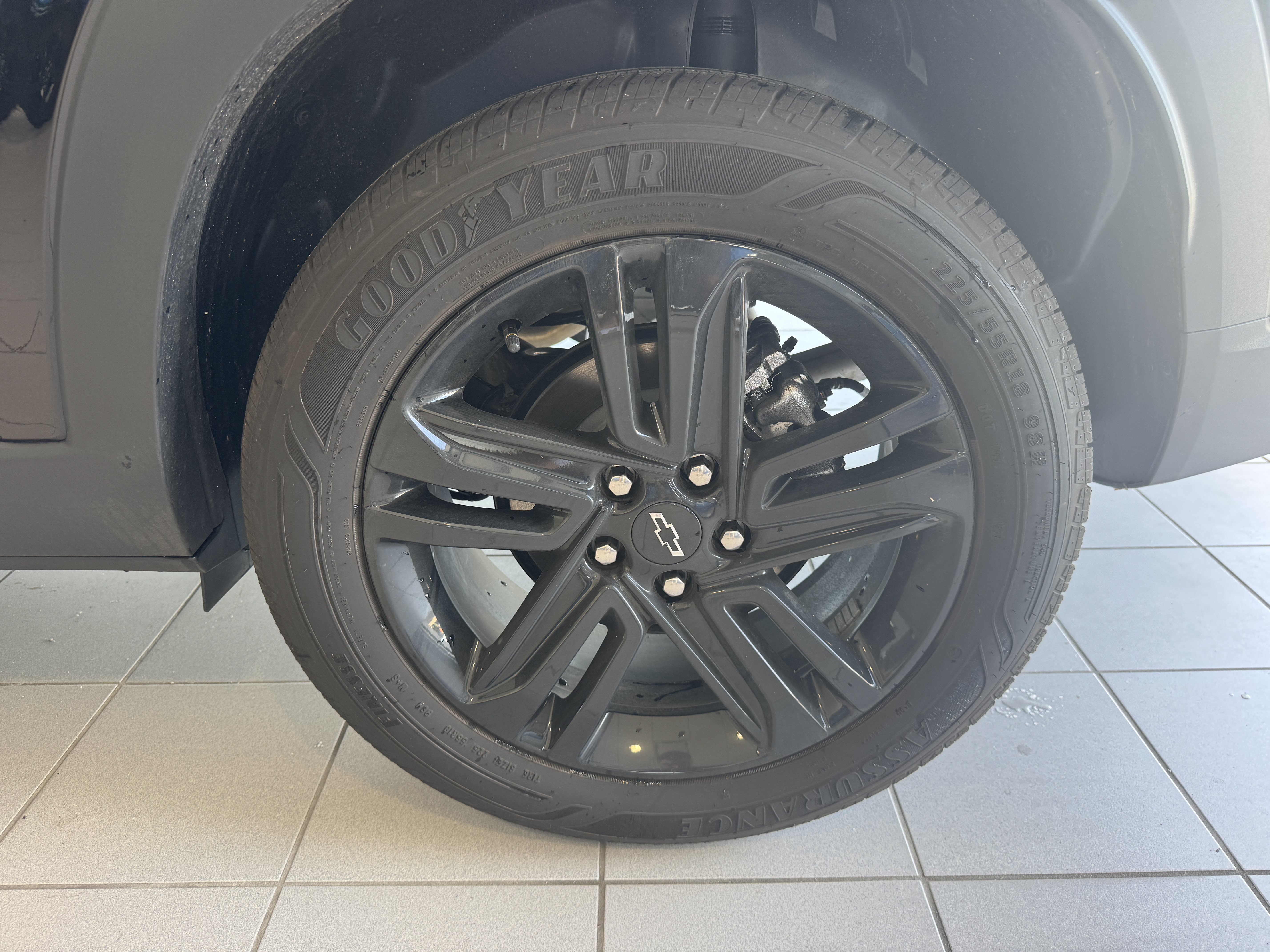Used 2026 Chevrolet Trax ACTIV w/ Driver Confidence Package FWD image 9