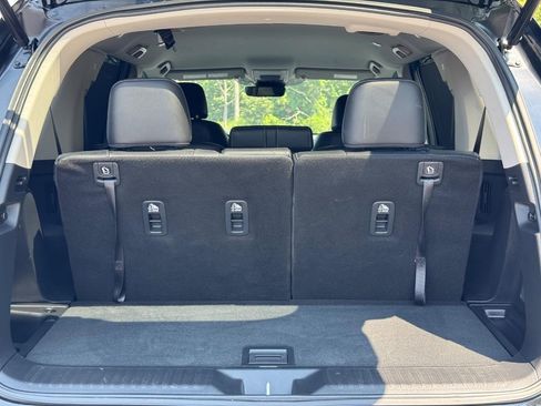 Certified 2025 Honda Pilot EX-L image 4