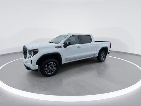 Used 2025 GMC Sierra 1500 AT4 AWD/4WD image 4