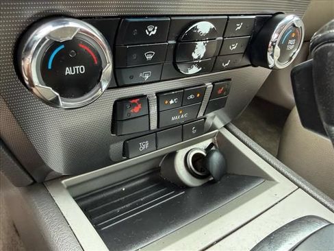 Used 2012 Ford Fusion SEL FWD image 11