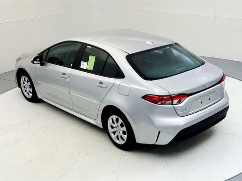 New 2026 Toyota Corolla LE image 12