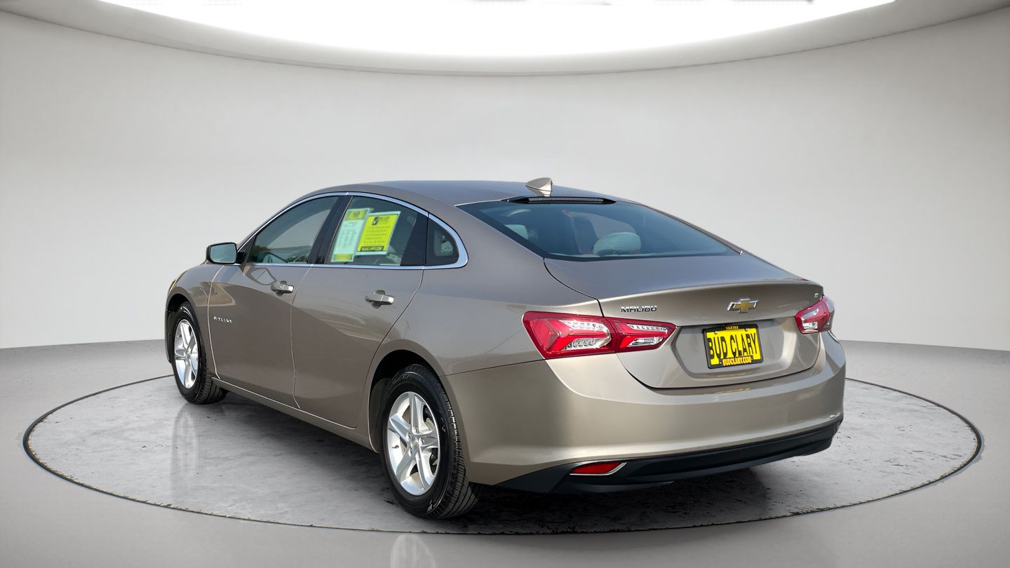 Used 2022 Chevrolet Malibu LT FWD image 7