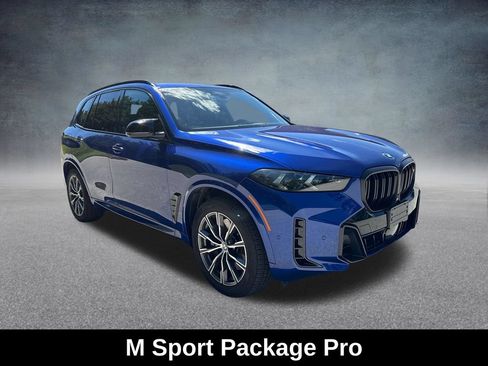 Used 2026 BMW X5 M60i AWD/4WD image 9