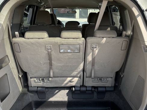 Used 2016 Honda Odyssey EX image 16