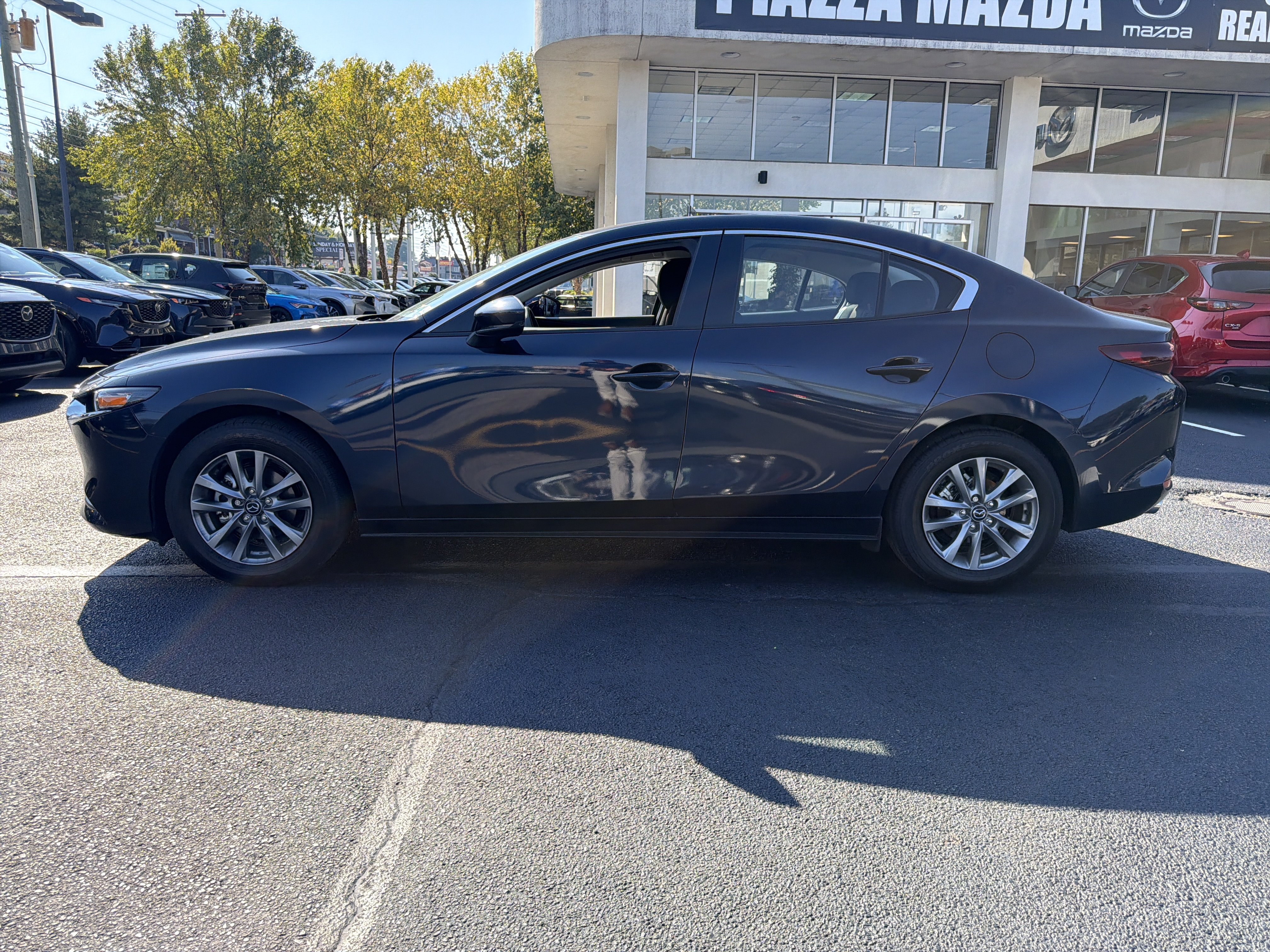 Used 2026 MAZDA MAZDA3 s FWD image 4