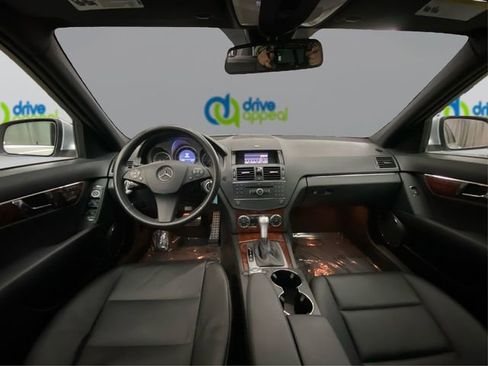 Used 2009 Mercedes-Benz C 300 4MATIC Sedan image 29