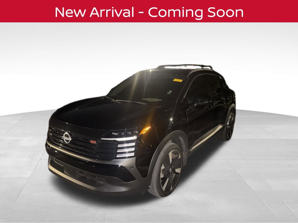 Certified 2026 Nissan Kicks SR FWD image 2