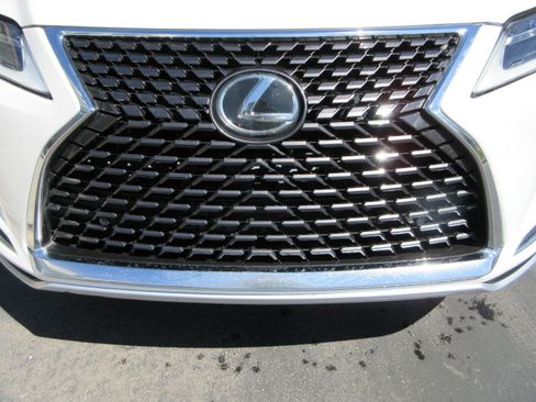 Used 2020 Lexus RX 350L Premium w/ Premium Package AWD/4WD image 15