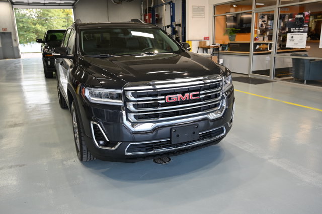 Used 2020 GMC Acadia SLT AWD/4WD image 3