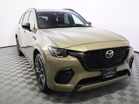 Certified 2025 MAZDA CX-70 3.3 Turbo S w/ Premium Package AWD/4WD image 9