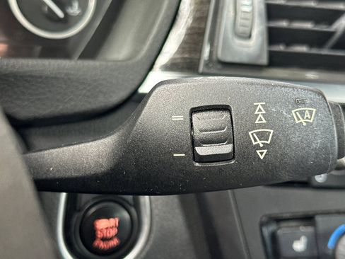 Used 2015 BMW 328i Gran Turismo xDrive image 32