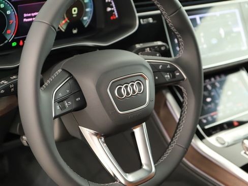 New 2026 Audi Q8 Prestige image 16