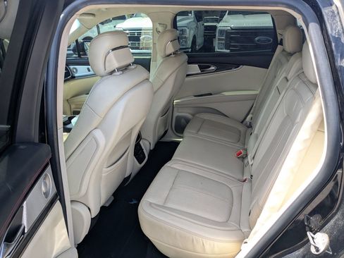 Used 2016 Lincoln MKX Black Label w/ Technology Package image 30