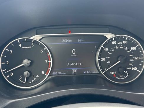 Used 2024 Nissan Altima 2.5 SR FWD image 15