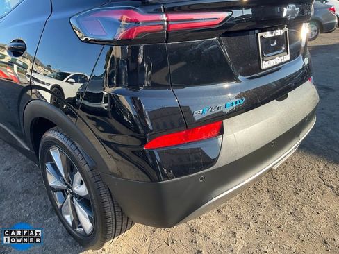 Used 2022 Chevrolet Bolt EUV LT w/ Convenience Package image 79