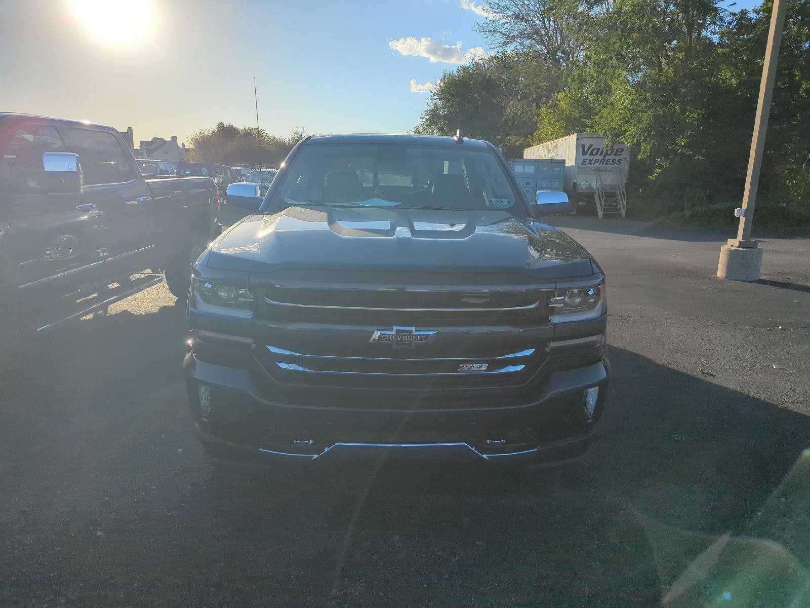 Used 2018 Chevrolet Silverado 1500 LTZ Z71 w/ Centennial Edition AWD/4WD image 2
