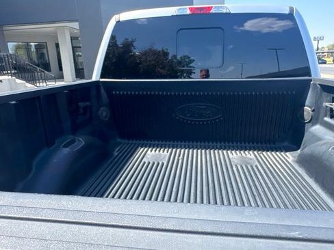 Used 2017 Ford F150 XLT w/ Equipment Group 302A Luxury RWD image 7