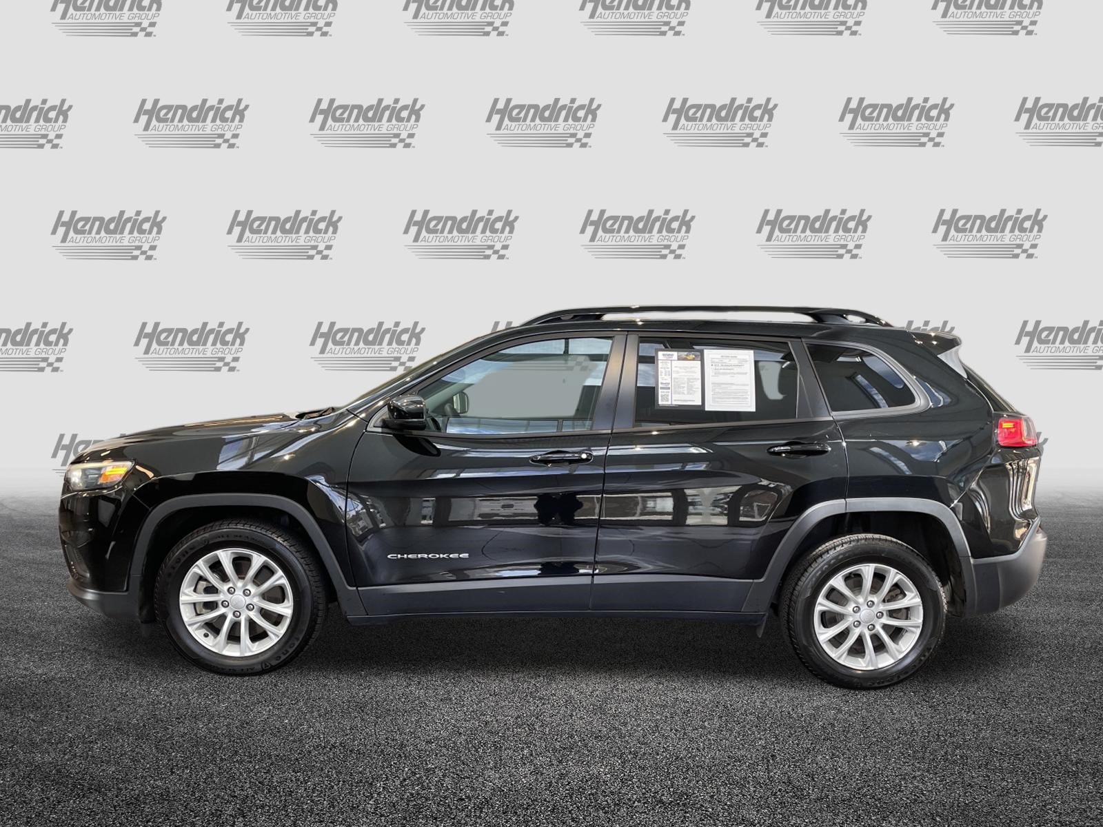 Used 2022 Jeep Cherokee Latitude Lux w/ Sun & Sound Group FWD image 7
