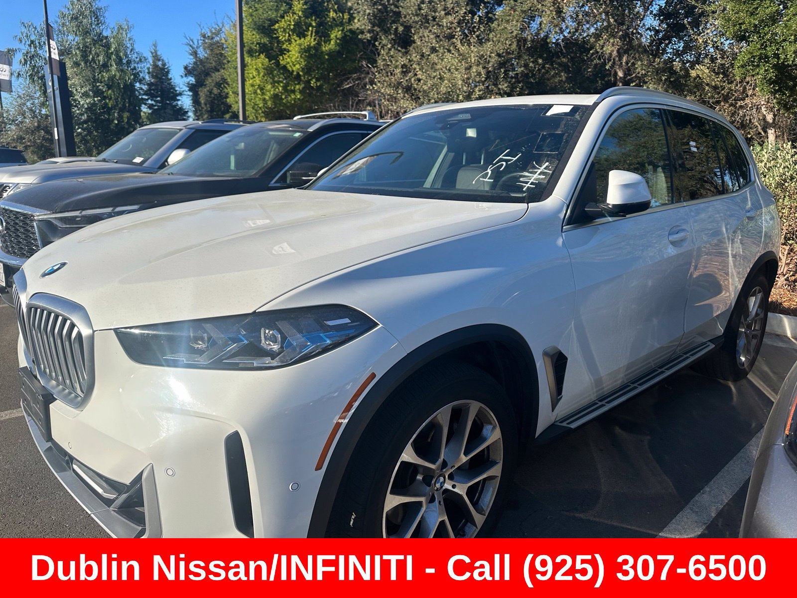 Used 2025 BMW X5 xDrive40i AWD/4WD image 2