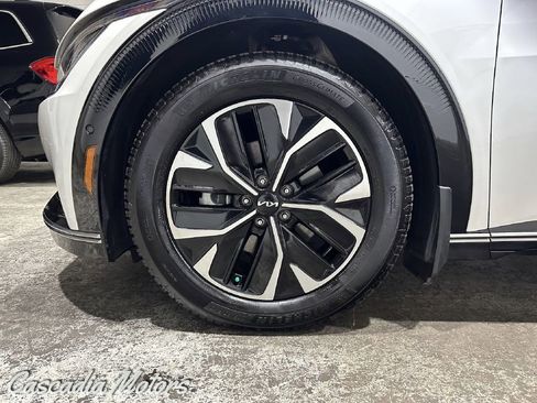 Used 2022 Kia EV6 Wind w/ Wind Technology Package image 30