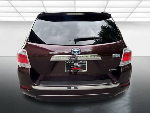 Used 2011 Toyota Highlander Limited AWD/4WD image 4
