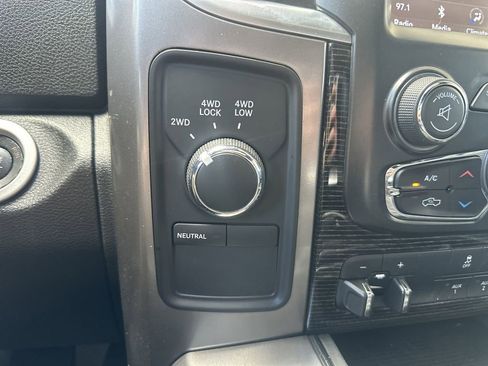Used 2018 RAM 3500 Laramie Longhorn AWD/4WD image 32