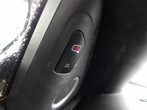 Used 2017 Audi S5 3.0T Cabriolet w/ Technology Package image 32