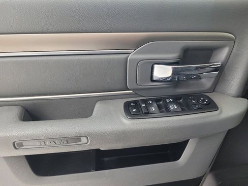 Used 2018 RAM 1500 Big Horn AWD/4WD image 27