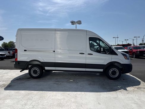 New 2026 Ford Transit 250 148 Medium Roof w/ Load Area Protection Package RWD image 2
