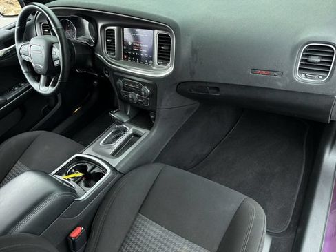 Used 2022 Dodge Charger Scat Pack RWD image 36
