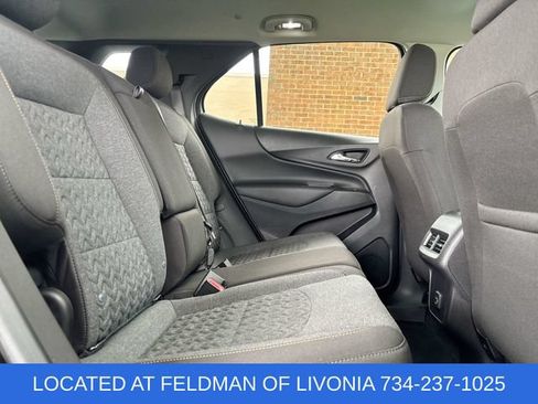 Used 2023 Chevrolet Equinox LT FWD image 25
