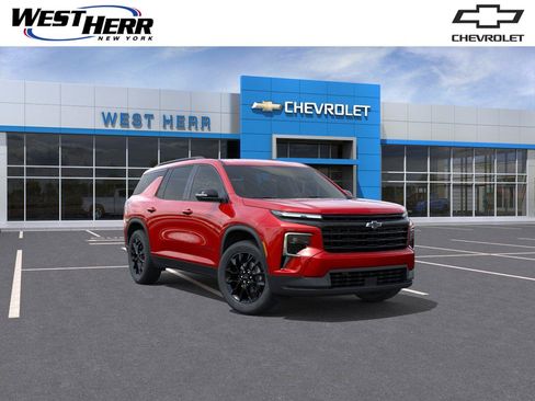 Used 2026 Chevrolet Traverse LT w/ Midnight/Sport Edition AWD/4WD image 1