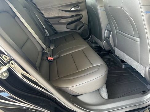 New 2026 Buick Envista Sport Touring w/ Convenience I Package FWD image 35