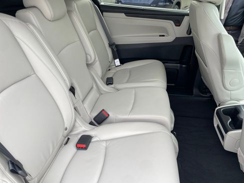 Certified 2026 Honda Odyssey EX-L image 34