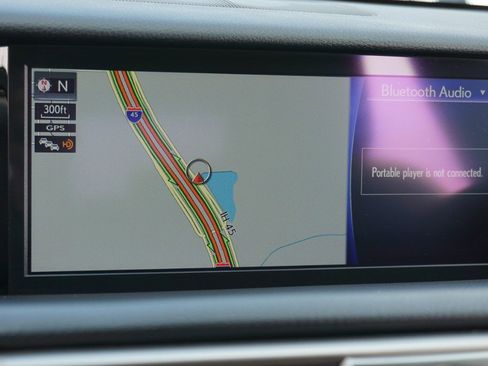 Used 2018 Lexus IS 300 F Sport image 18