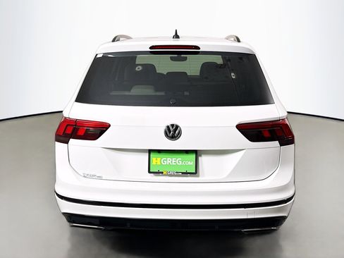 Used 2021 Volkswagen Tiguan SE R-Line FWD image 8
