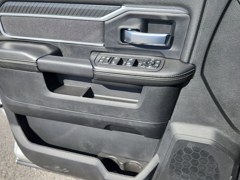 New 2026 RAM 2500 Big Horn AWD/4WD image 9