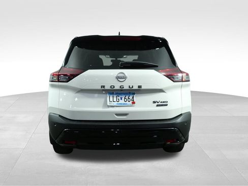 Used 2023 Nissan Rogue SV w/ SV Premium B Package AWD/4WD image 9