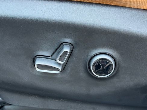 Certified 2021 Chrysler Pacifica Pinnacle image 19