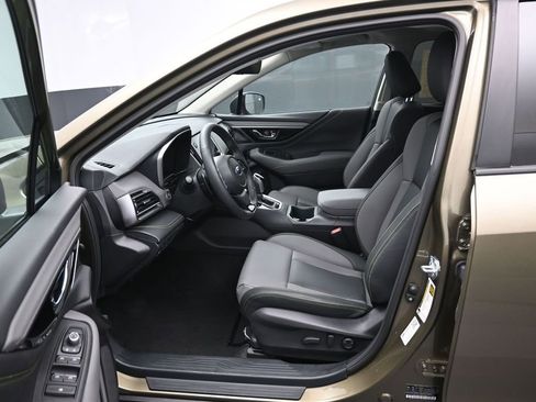 Used 2024 Subaru Outback Onyx Edition AWD/4WD image 9