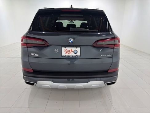 Used 2020 BMW X5 xDrive50i w/ Premium Package AWD/4WD image 4