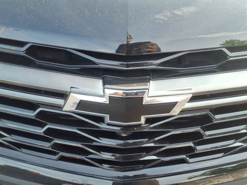Used 2023 Chevrolet Traverse RS AWD/4WD image 10
