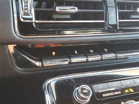 Used 2022 Lincoln Navigator L Reserve image 22