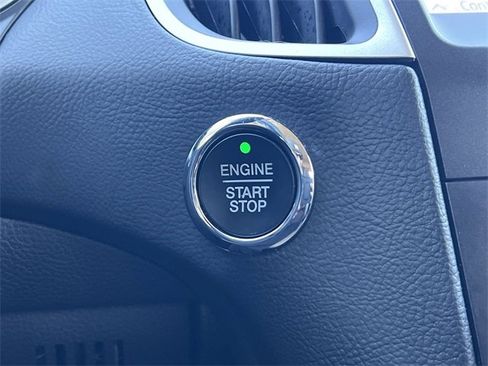 Used 2020 Ford Edge SEL w/ Convenience Package image 18