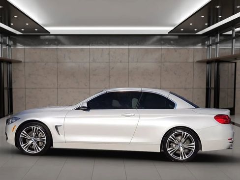 Used 2016 BMW 435i xDrive Convertible AWD/4WD image 30