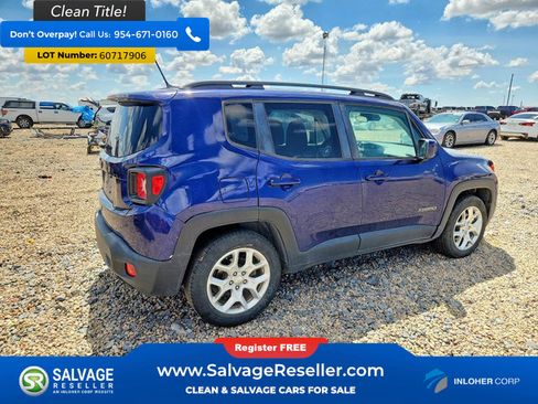 Used 2016 Jeep Renegade Latitude FWD image 4
