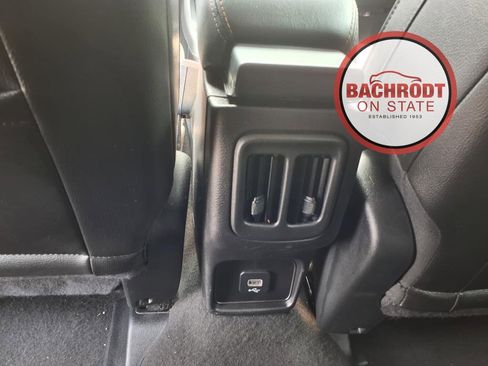 Used 2021 Jeep Compass Latitude image 27